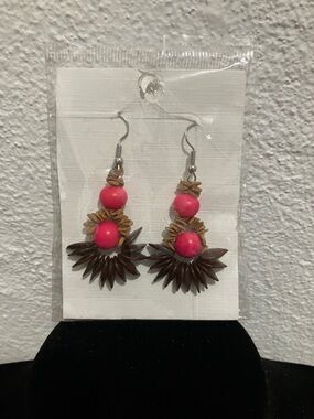 Pink and Brown Beaded Bohemian Wooden Seed Drop Earrings NWT